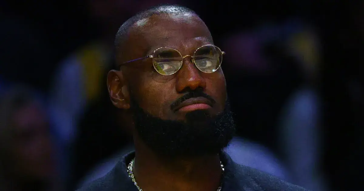 Lebron Ceyms niyə oynamır? Siyatik nədir